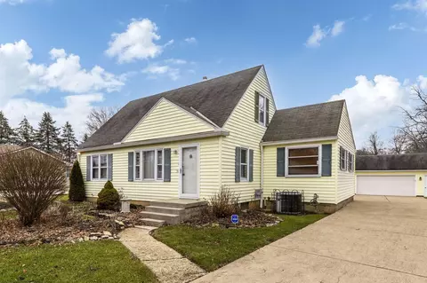6700 Lewis Center Rd, Galena, OH 43021