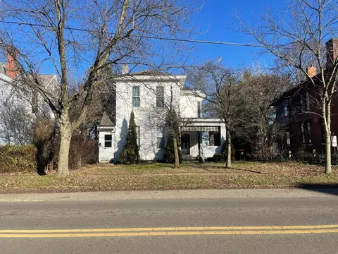 300 Hudson Ave, Newark, OH 43055