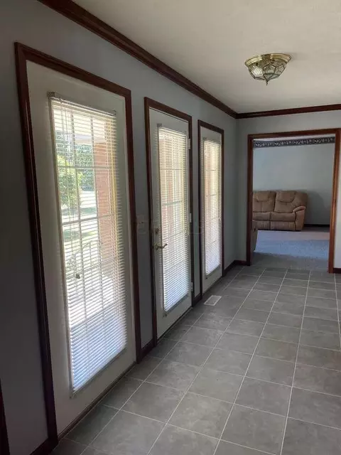 2829 Walnut Grove Ln, Springfield, OH 45504 photo 11