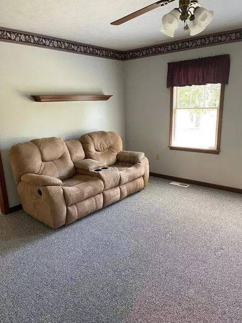 2829 Walnut Grove Ln, Springfield, OH 45504 photo 14