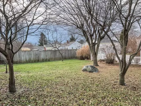 1324 Amherst Rd, Springfield, OH 45504 photo 10