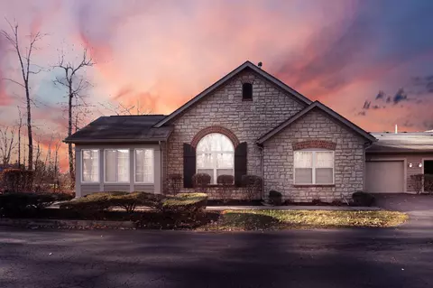 718 Old Dover Rd, Westerville, OH 43082