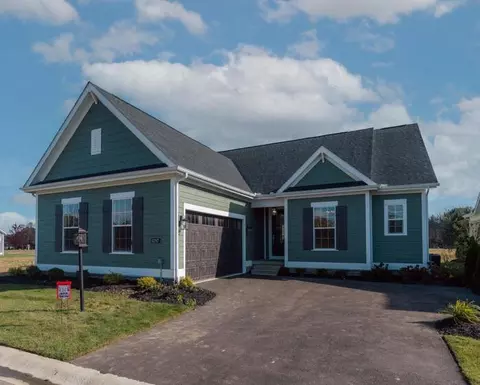 4297 Flamingo Dr, Lewis Center, OH 43035