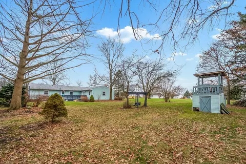 Exterior - 3560 Smeltzer Rd, Marion, OH 43302 photo 18 of 20