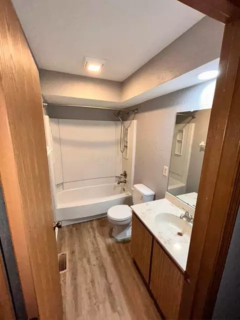 7770 Deercrest Ct, Dublin, OH 43016 photo 21