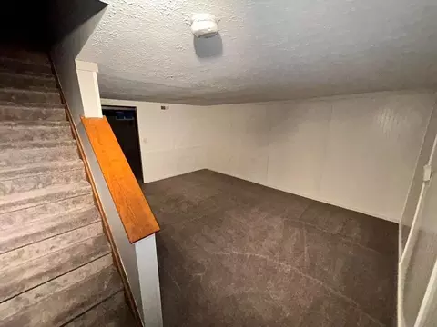 7770 Deercrest Ct, Dublin, OH 43016 photo 13