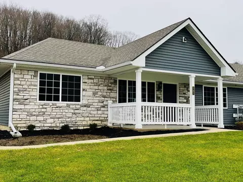 741 Whitetail, Newark, OH 43055