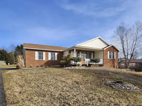 1863 Chapelwood Blvd, Mansfield, OH 44907