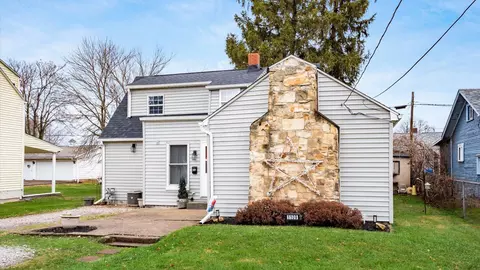 1109 Seborn Ave, Zanesville, OH 43701