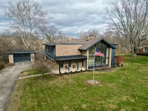 957 Simon Ln, Chillicothe, OH 45601