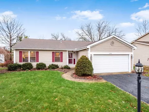 1041 Discovery Dr, Worthington, OH 43085
