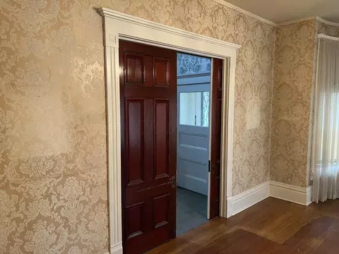 413 E Main St, Circleville, OH 43113 photo 6
