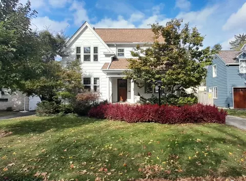 46 W Weisheimer Rd, Columbus, OH 43214