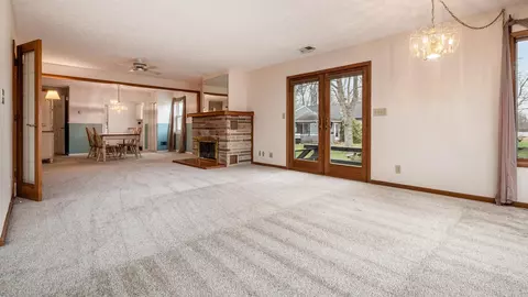 811 Maple Ave, Hebron, OH 43025 photo 19