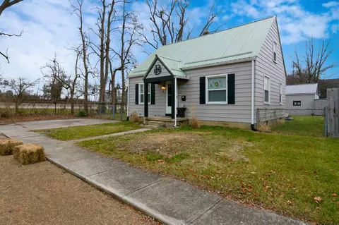 60 Magnolia Ave, Newark, OH 43055