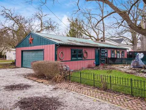 219 E High St, Ashley, OH 43003 photo 22