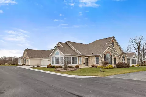 1538 Bridgewater Way S, Mansfield, OH 44906