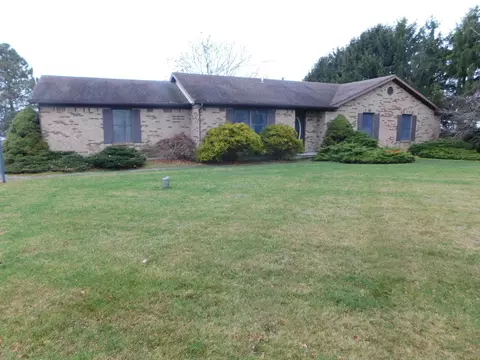 9949 Harriott Rd, Marysville, OH 43040