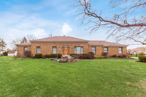 4596 Gershwin Ct, Grove City, OH 43123