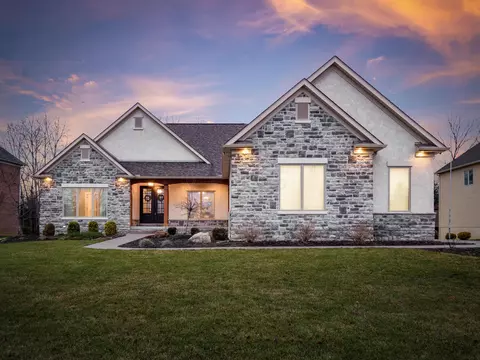 6707 Optimara Dr, Pickerington, OH 43147