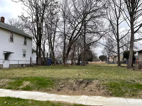 224 E George St, Marion, OH 43302 photo 12