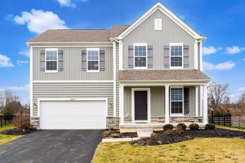 12147 Prairie View Dr NW, Pickerington, OH 43147