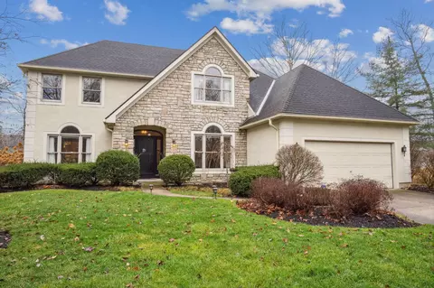 1315 Windtree Ct, New Albany, OH 43054