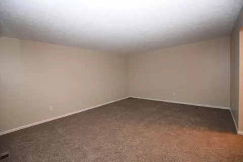 3775 Upper Valley Pike, Springfield, OH 45502 photo 7