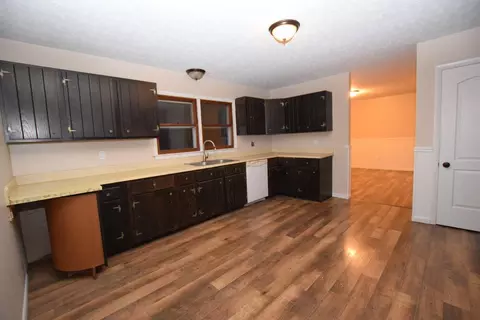 3775 Upper Valley Pike, Springfield, OH 45502 photo 9