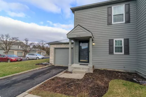 5849 Blendon Place Dr #9A, Columbus, OH 43230