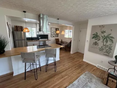 615 Clark Ave, Columbus, OH 43223