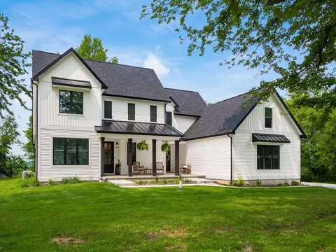 14018 Roberts Rd, Sunbury, OH 43074