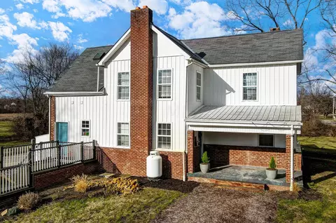 6284 Alkire Rd, Galloway, OH 43119