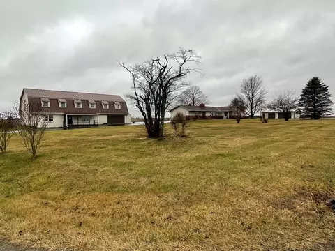 7319 Old Us 35 SE, Washington Court House, OH 43160
