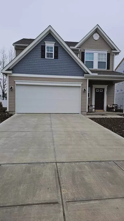 2941 Branoch Dr, Grove City, OH 43123