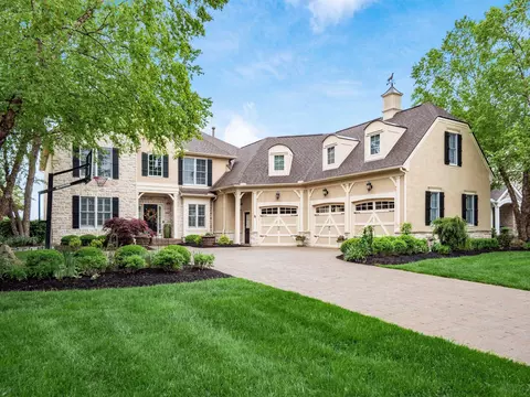 10101 Archer Ln, Dublin, OH 43017