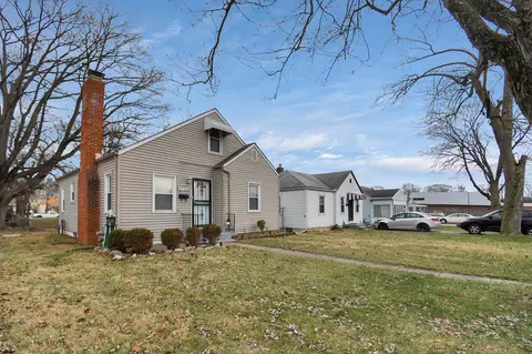 1724 E Kossuth St, Columbus, OH 43206 photo 2