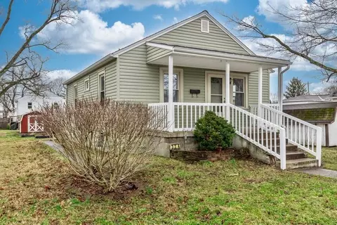 324 Busby Ave, Lancaster, OH 43130