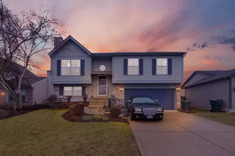 1143 Pinnacle Dr, Columbus, OH 43204