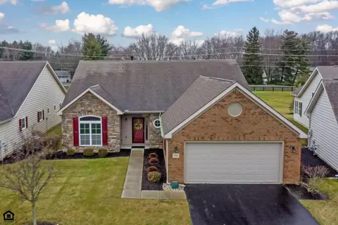 5911 Parchment Dr, Westerville, OH 43081