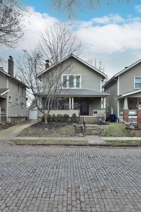 1217 Bruck St, Columbus, OH 43206