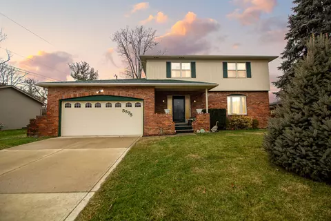 5575 Rockport Rd, Columbus, OH 43235