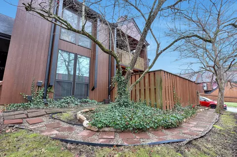 4750 Powderhorn Ln #3, Westerville, OH 43081