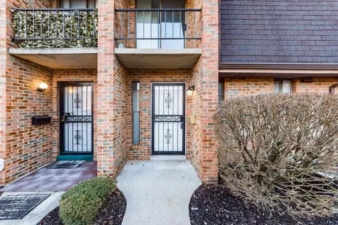 4339 Chateau Morse Dr, Columbus, OH 43231