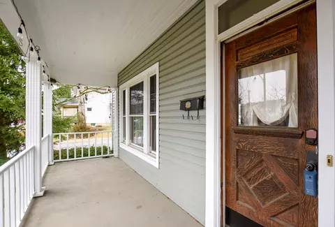 53 Crestview Rd, Columbus, OH 43202 photo 3