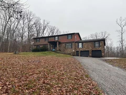 250 Golf Course Rd #C-32, Waverly, OH 45690