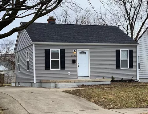 2606 Hiawatha St, Columbus, OH 43211