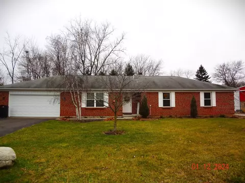 8540 Mink St SW, Pataskala, OH 43062