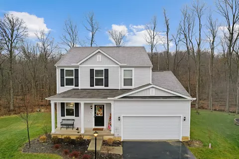 947 Burtwood Ct, Pataskala, OH 43062