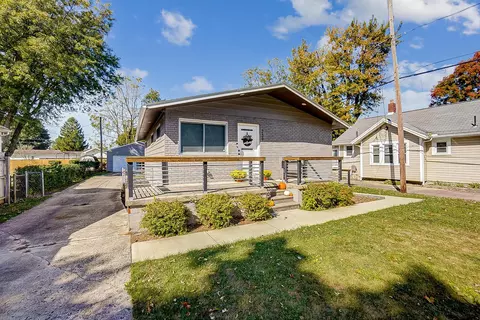 239 Birch Rd, Springfield, OH 45503
